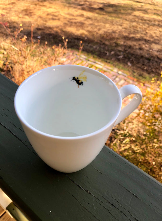 Honeybee Mug - Dishwasher Safe