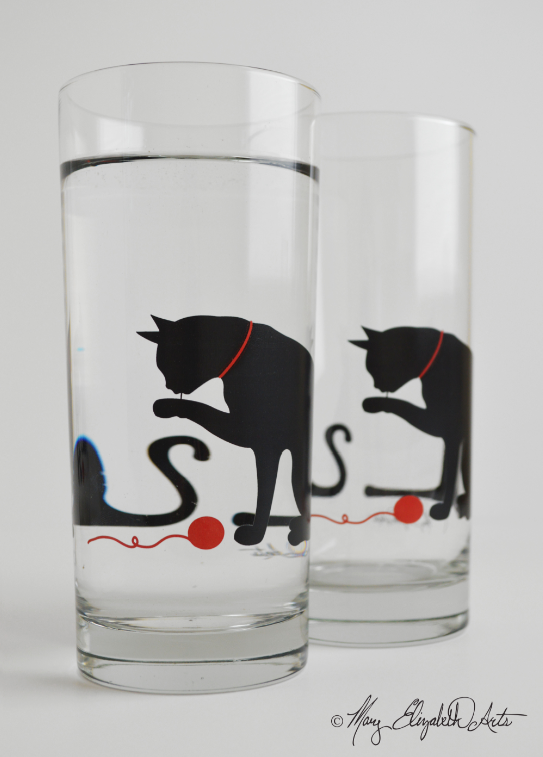 Cat and Yarn Glasses