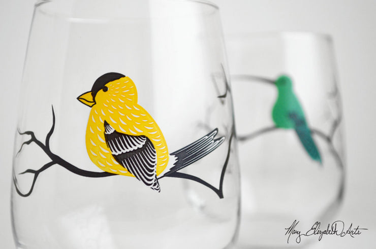 Hand Painted Wine Glass Yellow Finch Wine Glass Bird Wine -    Geschilderde wijnglazen, Flessenwerkjes, Beschilderde wijnflessen