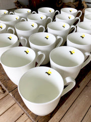 Honeybee Mug - Dishwasher Safe